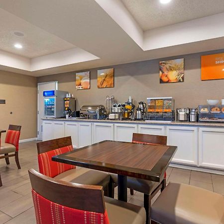 Comfort Inn Lathrop Stockton Airport Exterior photo