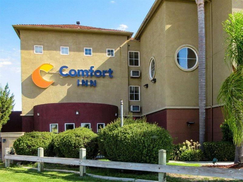 Comfort Inn Lathrop Stockton Airport Exterior photo