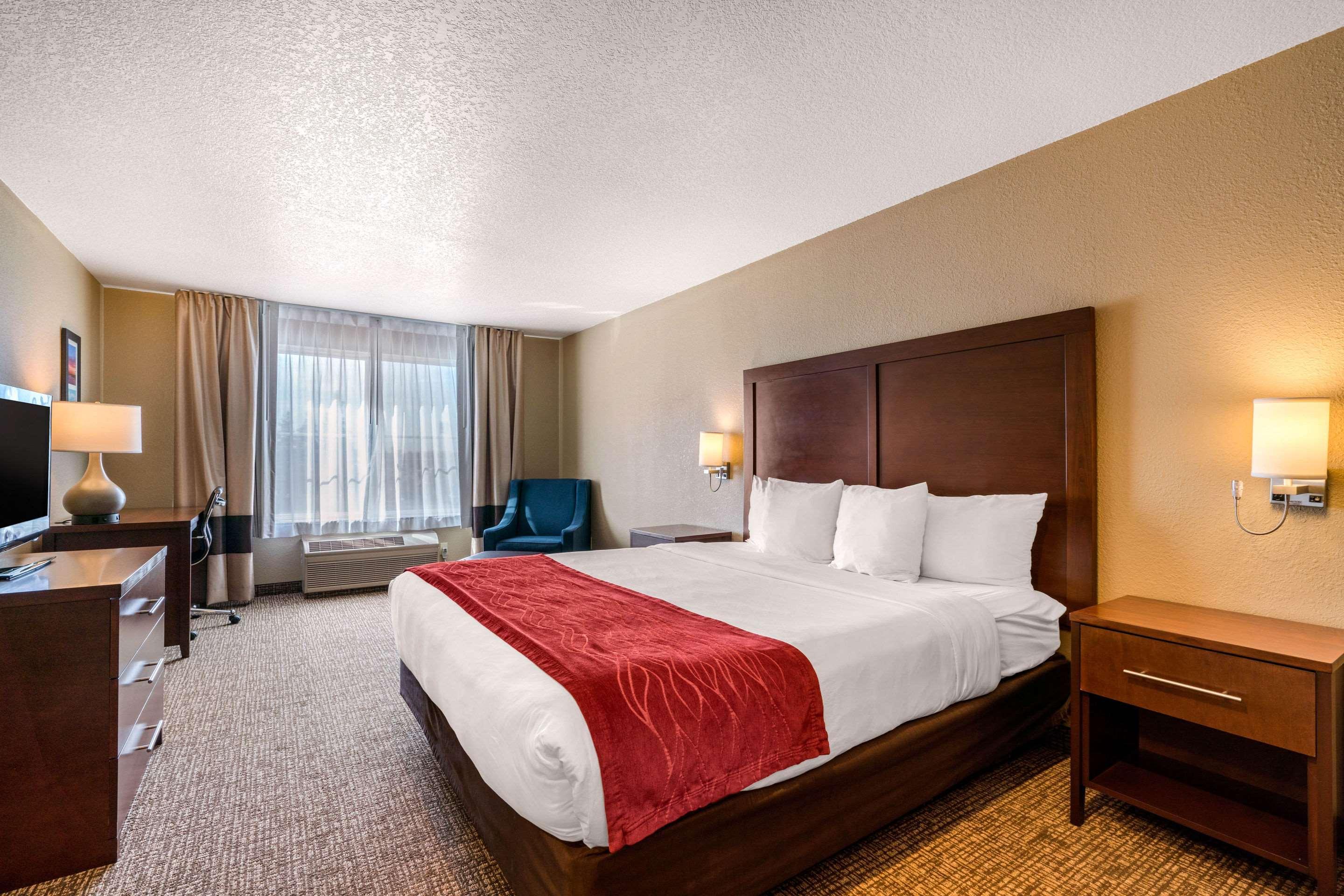 Comfort Inn Lathrop Stockton Airport Exterior photo